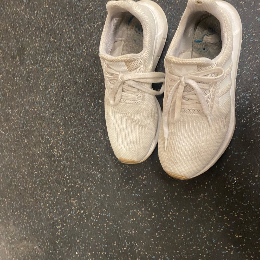 White adidas cheap - Picture 4 of 4